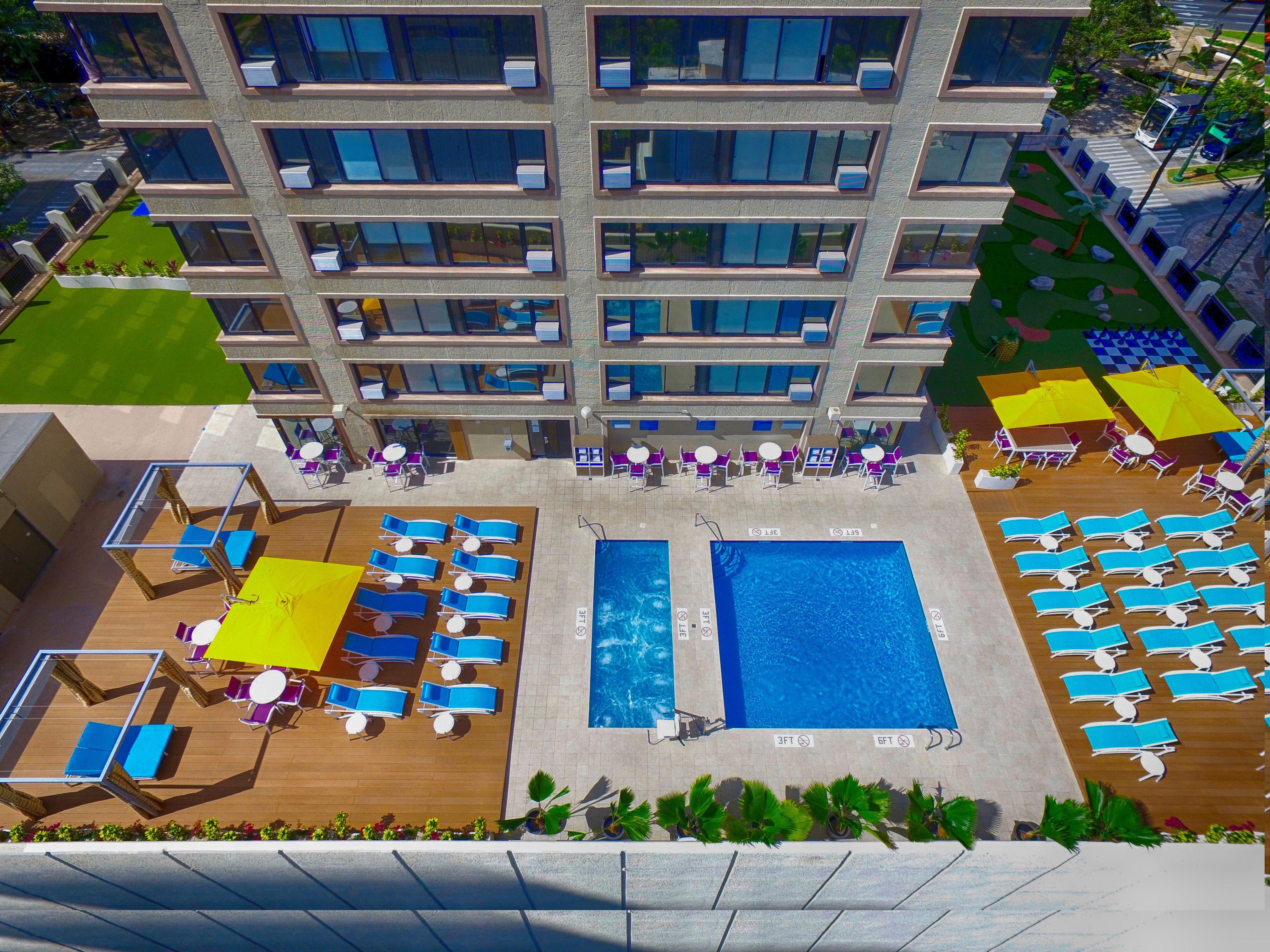 Holiday Inn Express Waikiki By Ihg Honolulu Esterno foto