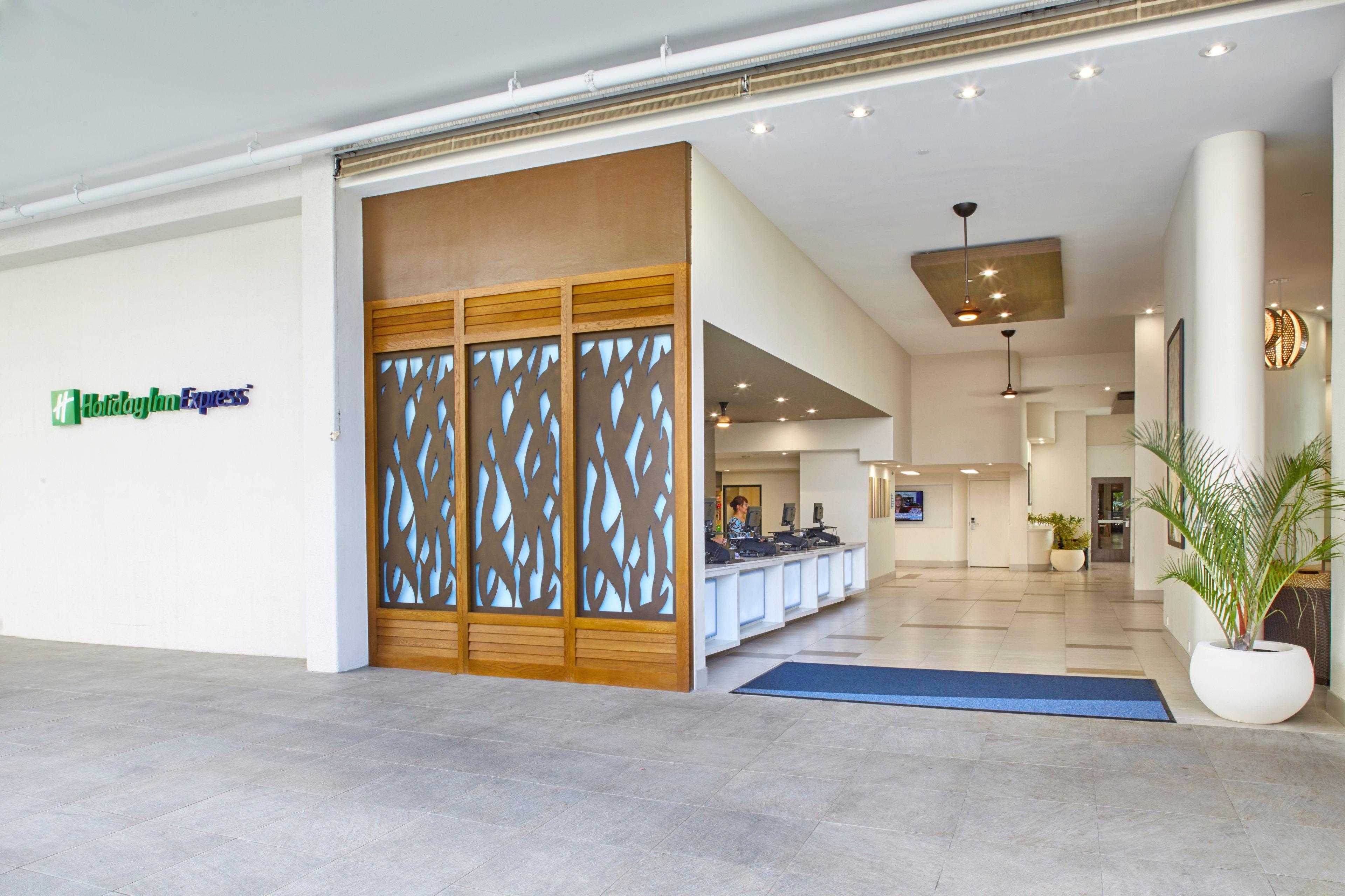 Holiday Inn Express Waikiki By Ihg Honolulu Esterno foto